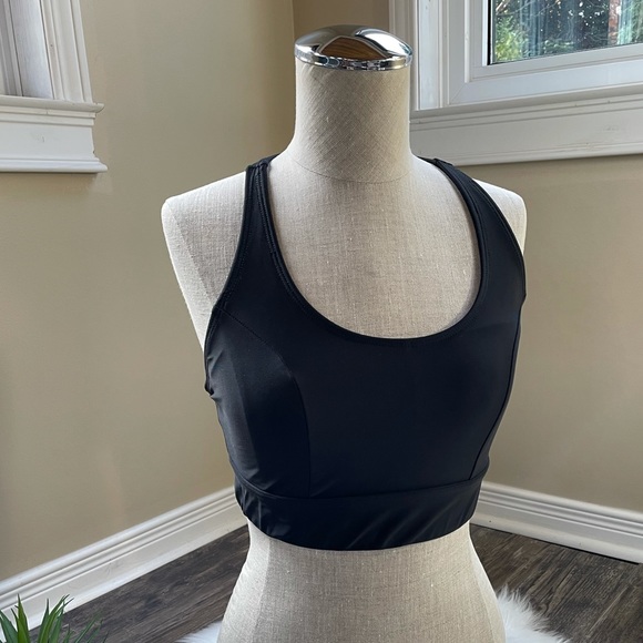 Onzie Flow Warrior sports bra in black - Picture 6 of 10